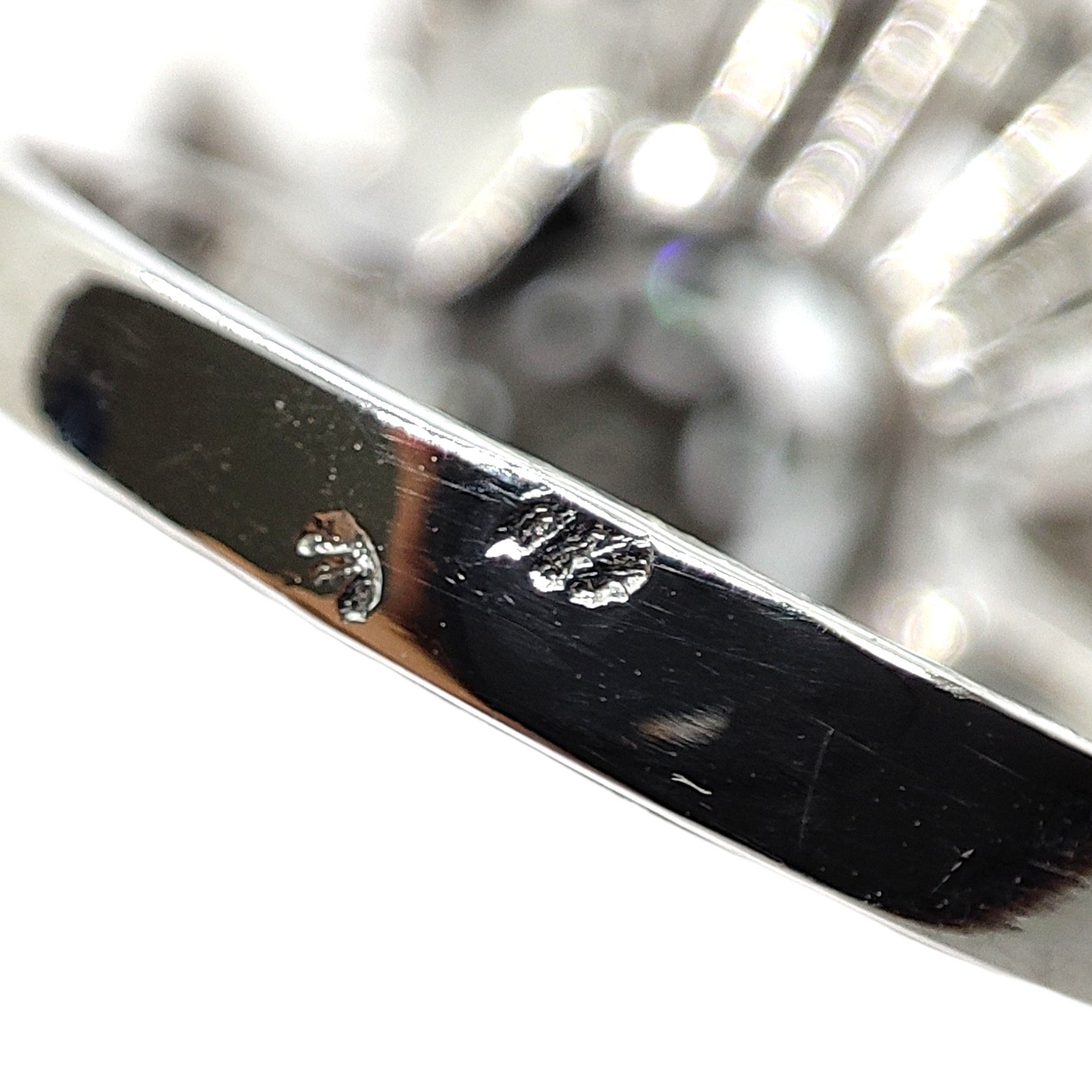 Sortija oro blanco 18 K y diamantes