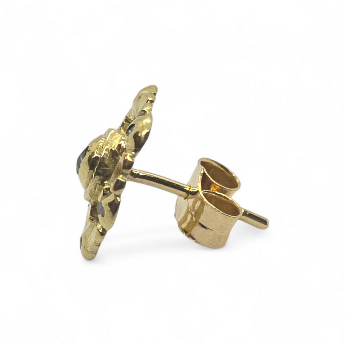 Pendientes charros en oro de 18k y diamantes naturales.