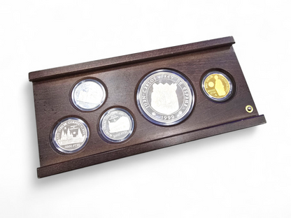 Colección Oficial FNMT – Juego Completo de Plata y Oro Año Jubilar Compostelano 1999