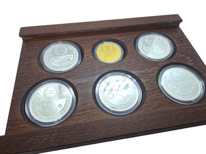 Estuche con 5 monedas conmemorativas Patrimonio Mundial 1996.