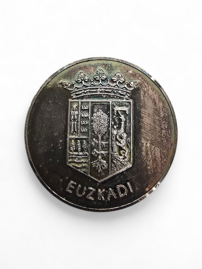 Colección Exclusiva: 16 Monedas de Plata Pura 999 de los Escudos de las Regiones de España