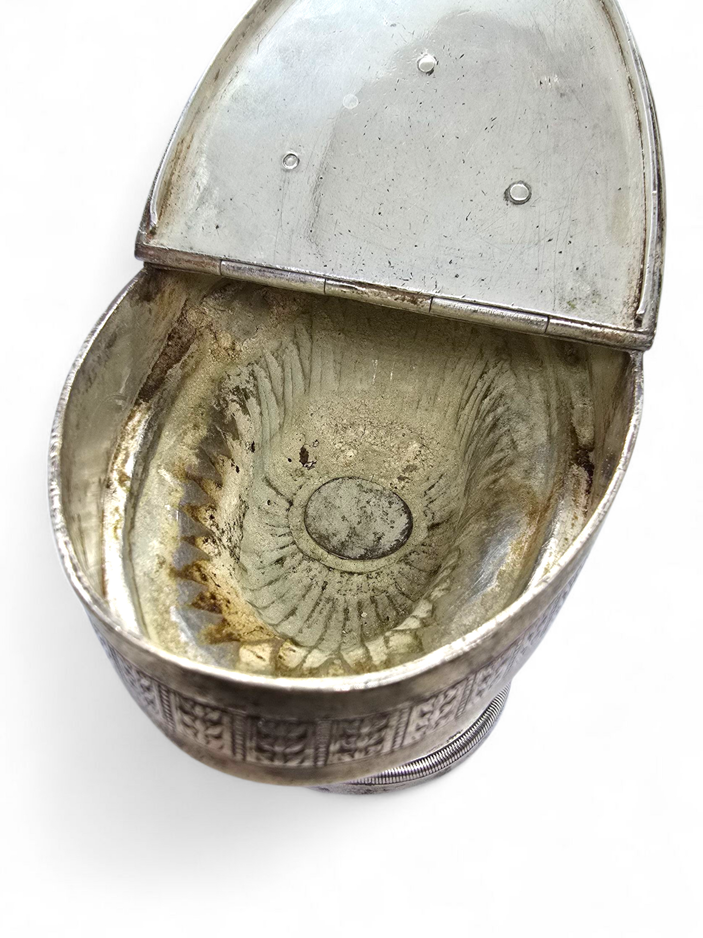 ANTIGUA NAVETA DE PLATA DEL SIGLO XIX FABRICADA EN SEVILLA