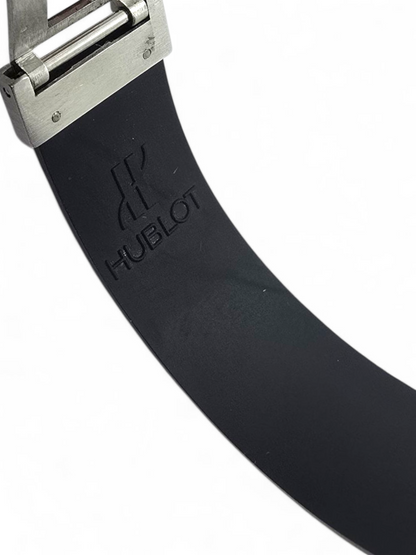 Hublot MDM Genève Classic 28 mm Diamonds – Ref. 1391L.5.054 – Señora – Excelente Estado