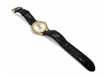 Omega Constellation "Pie Pan" Automático – Oro Amarillo 18 Quilates