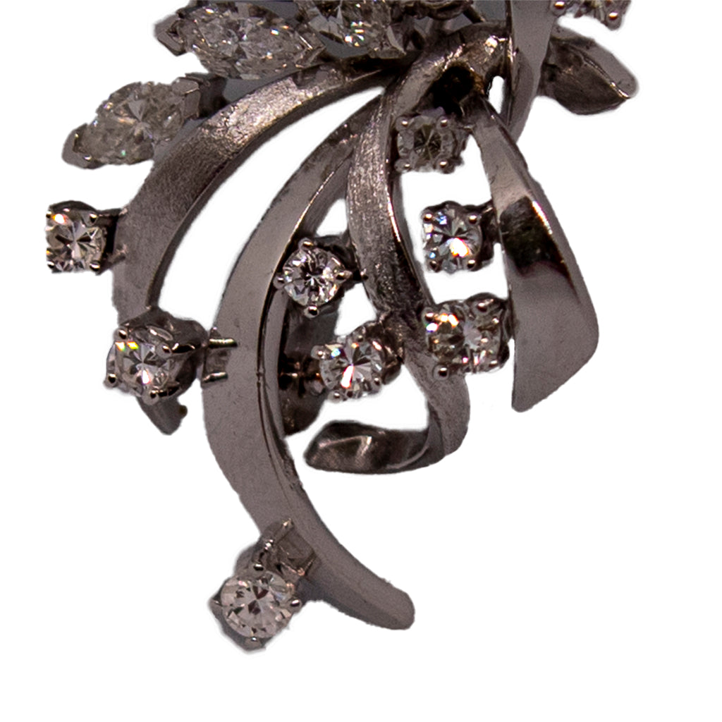 Broche en oro blanco y diamantes