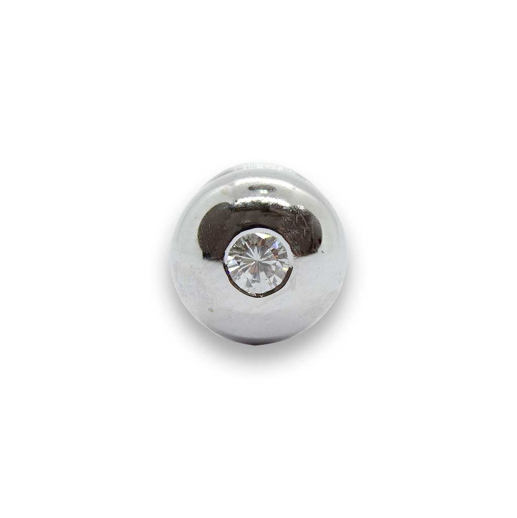 Pendientes en oro blanco de 18 quilates y diamantes.