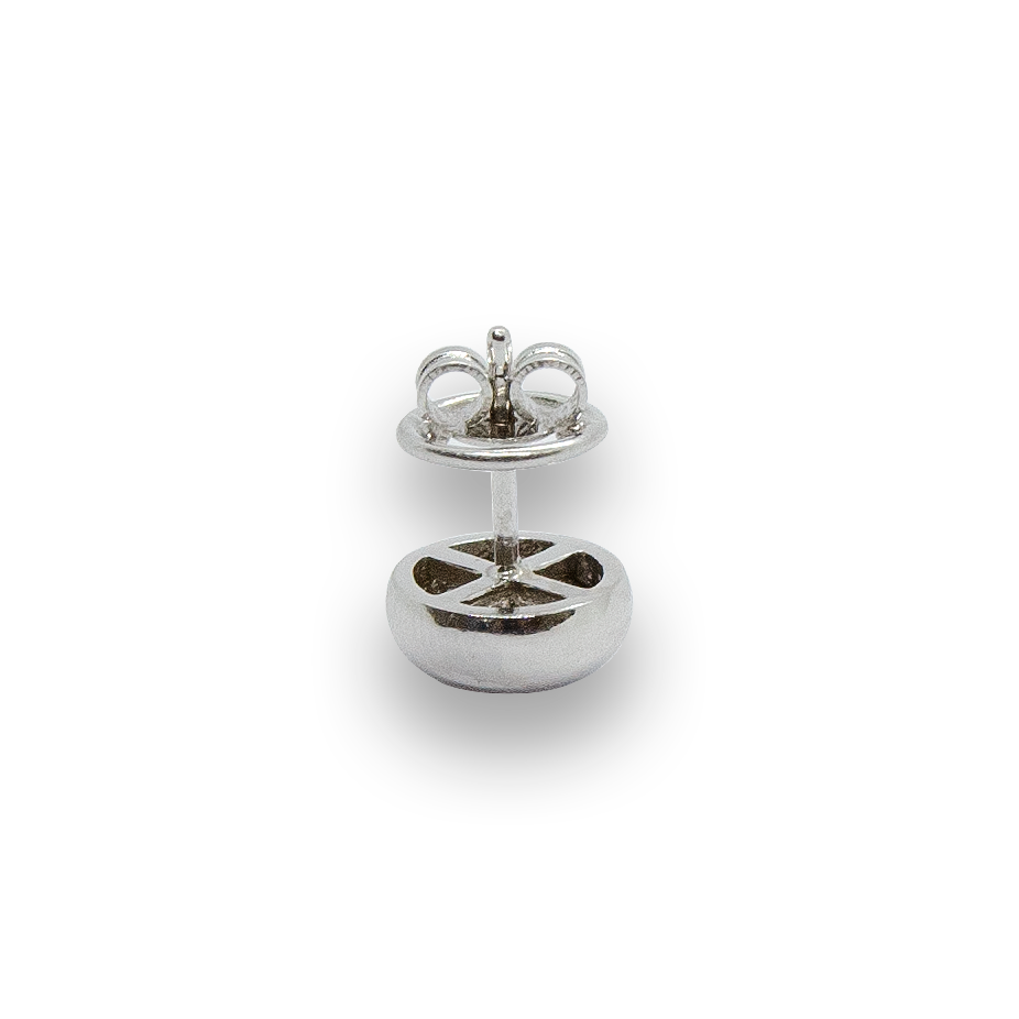 Pendientes en oro blanco de 18 quilates y diamantes.