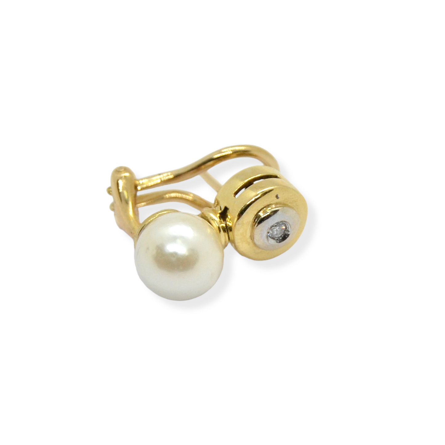 Pendientes en oro amarillo de 18k, perlas y diamantes.