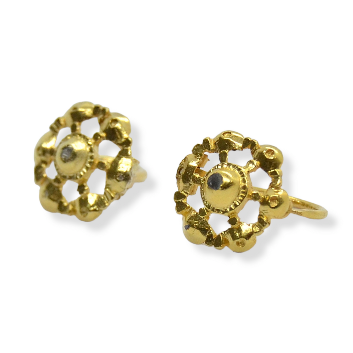 Pendientes charros en oro de 18K y diamantes.