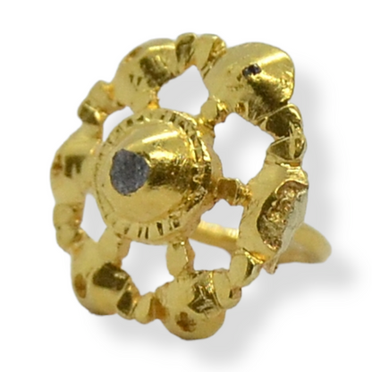 Pendientes charros en oro de 18K y diamantes.